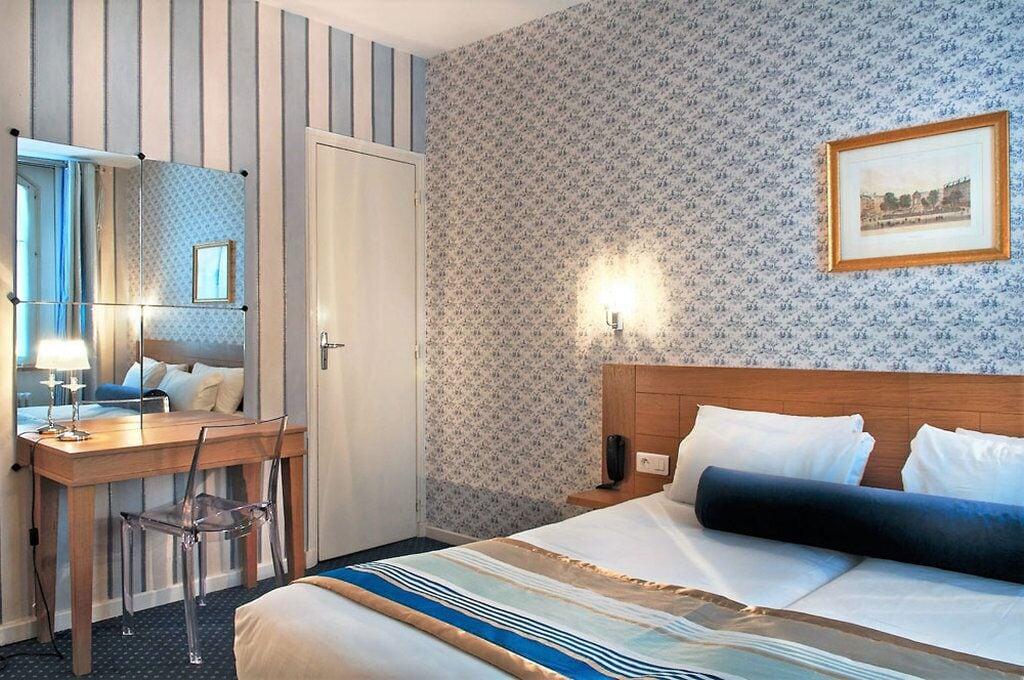 Hotel Romance Malesherbes By Patrick Hayat Париж Екстериор снимка