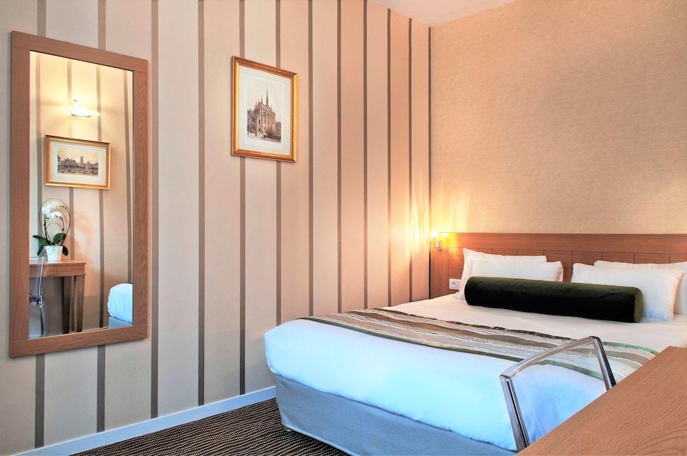 Hotel Romance Malesherbes By Patrick Hayat Париж Екстериор снимка